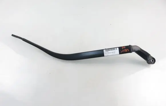 Infiniti M Front wiper blade arm 