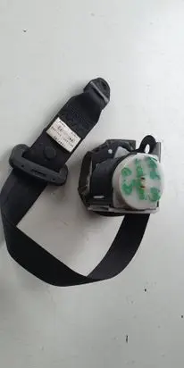 Mazda 6 Rear seatbelt