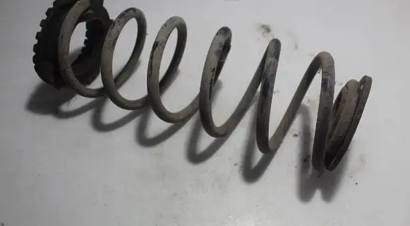 Hyundai i10 Coil spring/strut mount 
