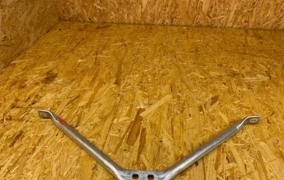 BMW 3 G20 G21 Front strut bar 7422292
