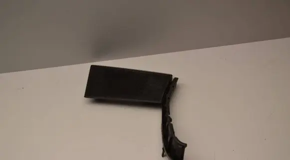 Side speaker trim/cover