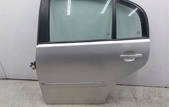 Volkswagen Polo Rear door 