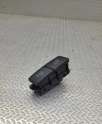Mercedes-Benz E A207 Central locking switch button A2049058502