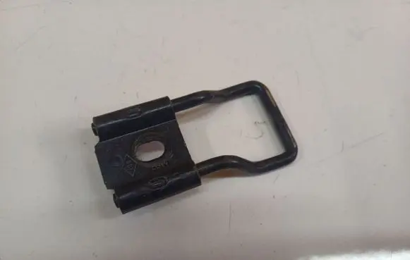 Renault Kangoo I Rear door lock loop/hook striker 