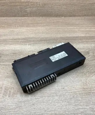 BMW 5 E39 Comfort/convenience module 8373808 60837710
