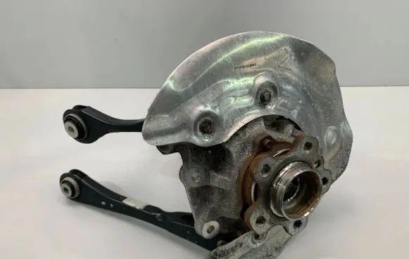 BMW X3 G01 Rear wheel hub spindle/knuckle 6871029