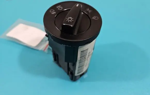 Volkswagen New Beetle Light switch 1C0941531A IMPRK1431531