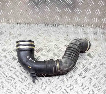 Maserati Quattroporte Air intake hose/pipe 670003846 670003848