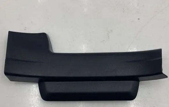 Lexus CT 200H Rear sill trim cover 6793076020