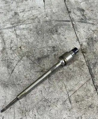 Opel Insignia A Glow plug 55590467