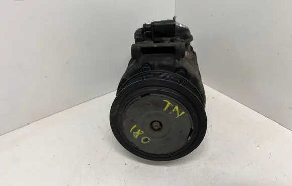 Volkswagen Touareg II Air conditioning (A/C) compressor (pump) 7P0820803D