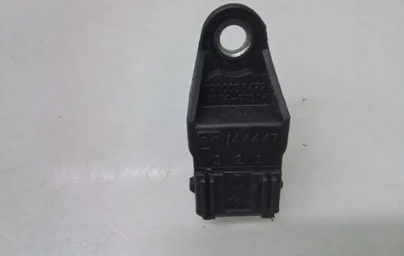 Renault Scenic I Camshaft position sensor 8200038472