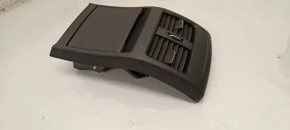 Mercedes-Benz A W176 Rear air vent grill A2468300003 A1766801050