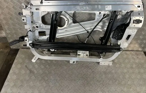 BMW i3 Front door 7427329
