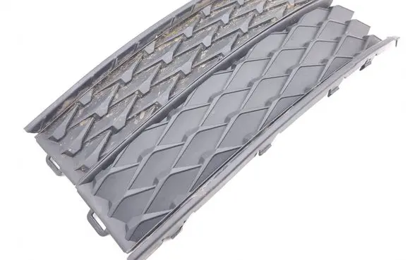 Skoda Superb B9 Front bumper lower grill 3P0853666 3P0853665