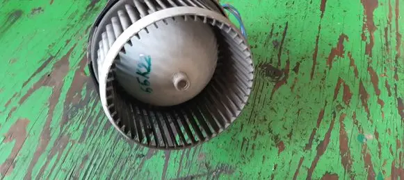 Nissan Primera Heater fan/blower 4872530350