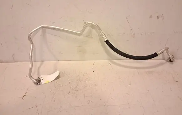 Air conditioning (A/C) pipe/hose