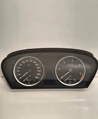 BMW 5 E60 E61 Speedometer (instrument cluster) 62116983153 789801890Z 110080213