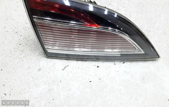 Mazda 6 Tailgate rear/tail lights 13241095