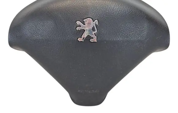 Steering wheel airbag