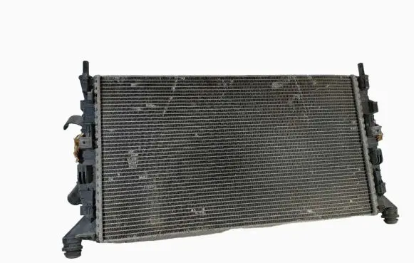 Volvo C30 Coolant radiator