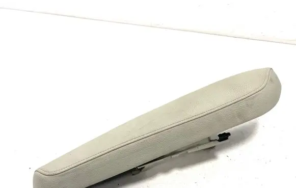 Volvo XC90 Rear seat armrest 31366432