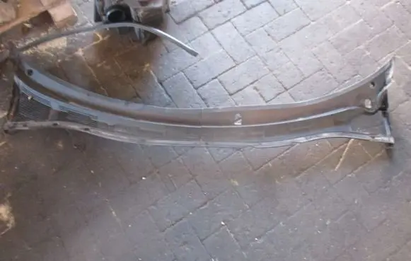 Mazda 3 I Wiper trim
