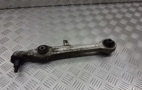 Volkswagen PASSAT B5 Front control arm