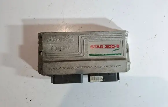 Renault Espace III LP gas control unit module E867R014289 E8110R004534