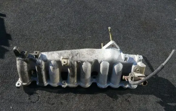Toyota Land Cruiser (J120) Intake manifold