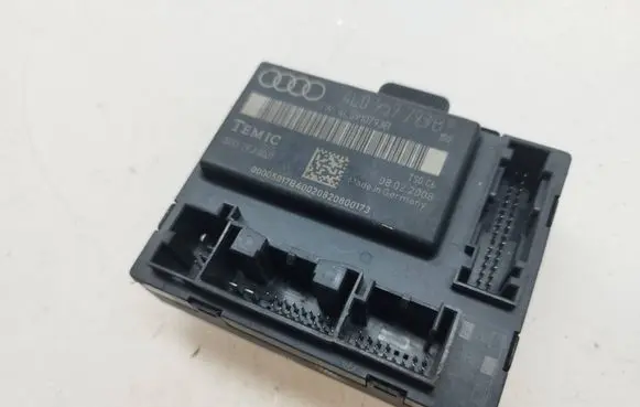 Audi Q7 4L Door control unit/module 4L0959793B 4L0910793B