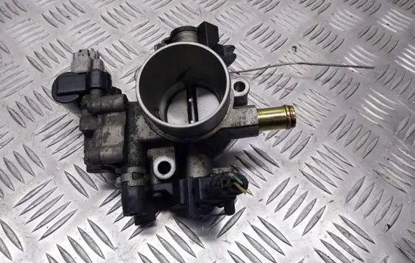 Toyota Corolla E110 Throttle valve position sensor 22210-00020