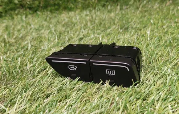 Ford Focus Seat heating switch AM5T18K574AC