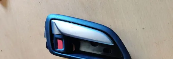 Mazda 2 Front door interior handle U8319 5B17