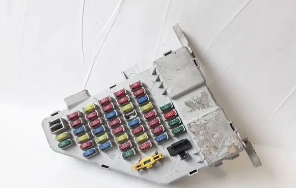 Hyundai Tucson LM Fuse module NOCODE