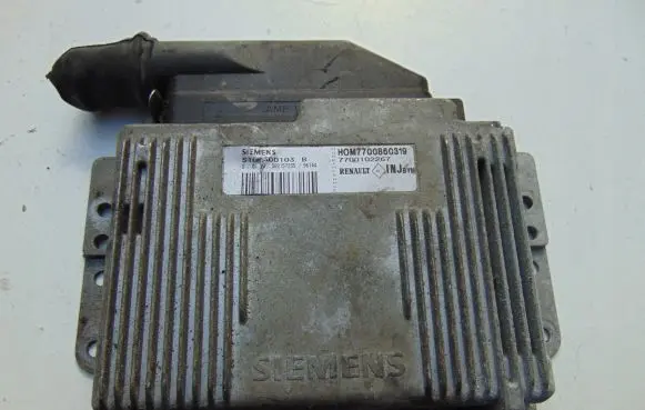 Renault Megane I Engine control unit/module 7700860319