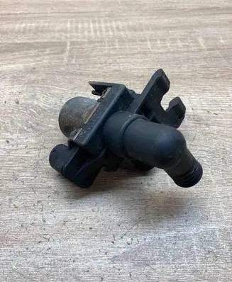 BMW Z3 E36 Coolant heater control valve 8375443 1147412139