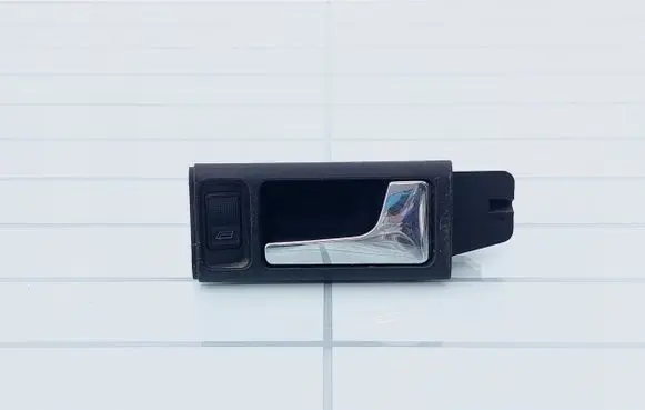 Audi A6 S6 C4 4A Front door interior handle 4A0837020C