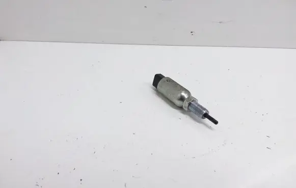 Clutch pedal sensor
