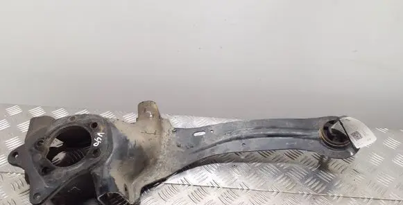Volvo V40 Rear wheel hub 31360696