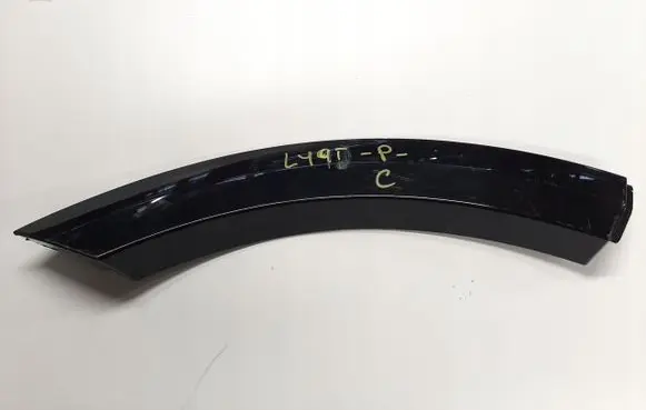 Audi Q8 Rear arch trim 4M8854820C