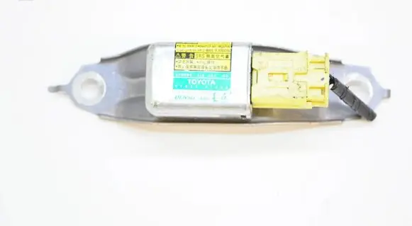 Volvo V70 Airbag deployment crash/impact sensor 8983447020