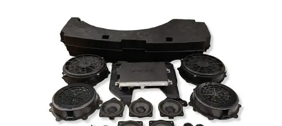Porsche Cayenne (9Y0 9Y3) Audio system kit 