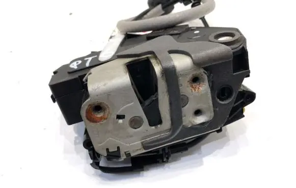 Volvo V60 Rear door lock 31301746