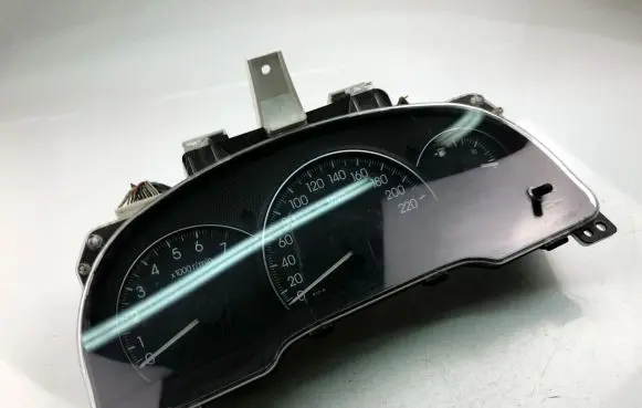 Toyota Avensis Verso Speedometer (instrument cluster) 8380044500