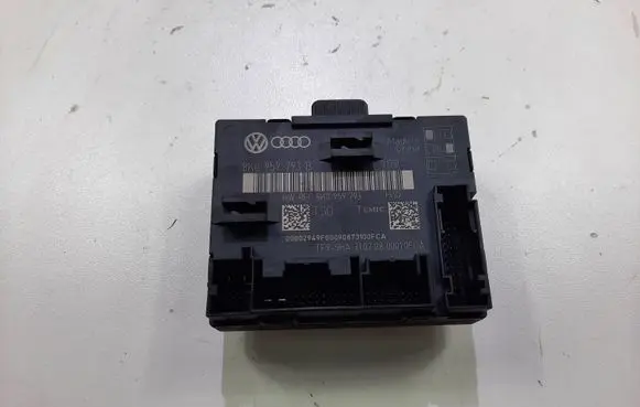 Audi A4 S4 B8 8K Door control unit/module 8K0959793B