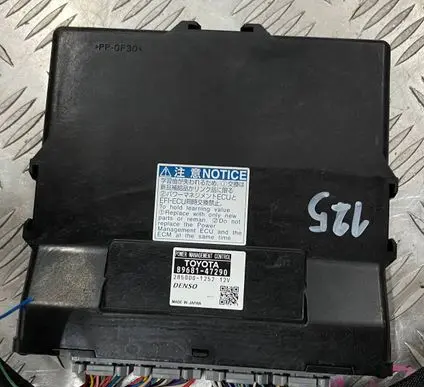 Toyota Prius+ (ZVW40) Power management control unit 8968147290