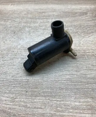 Ford Mondeo MK I Windscreen/windshield washer pump 87AB17K624AC