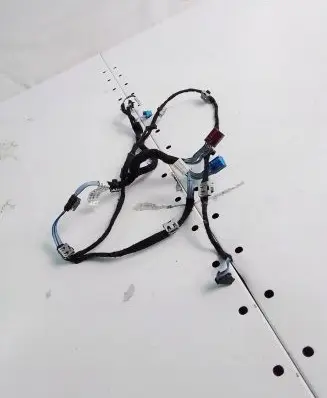Mercedes-Benz E A207 Front door wiring loom A2075402313