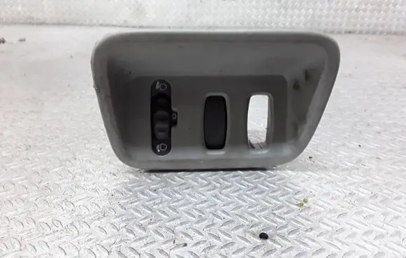 Nissan Primastar Headlight level height control switch 8200379685